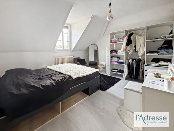 Maison Charleval 8 pièce(s) 190m2