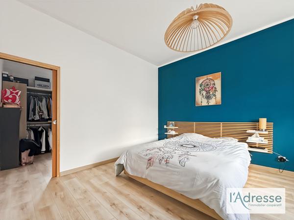 Maison Charleval 8 pièce(s) 190m2