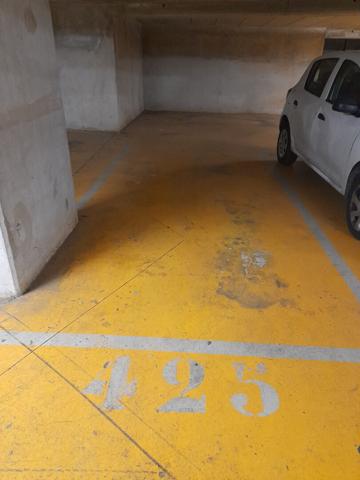 Location parking / box Paris 13 - 1 pièce(s) - 75 €/mois