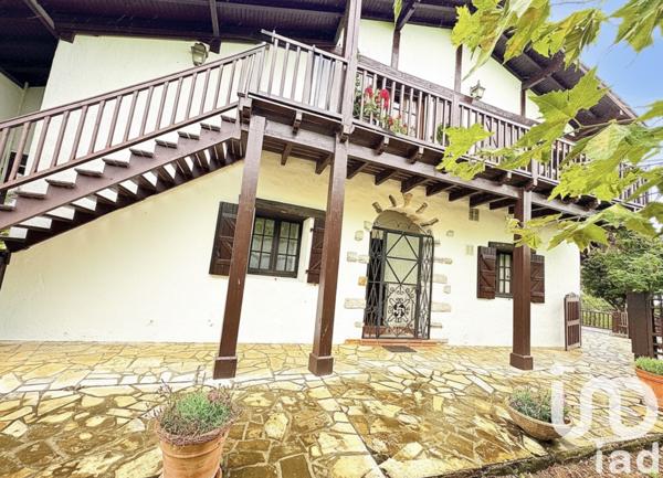 Maison à vendre 9 pièces 290 m² Villefranque