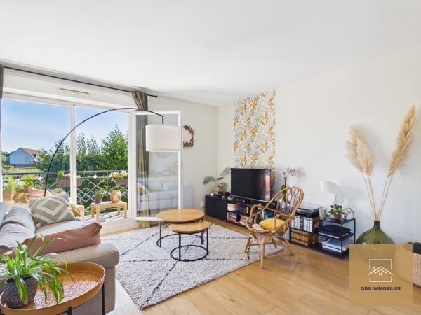Appartement 3 pièces de 68 m² avec balcon + parking