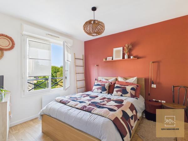 Appartement 3 pièces de 68 m² avec balcon + parking