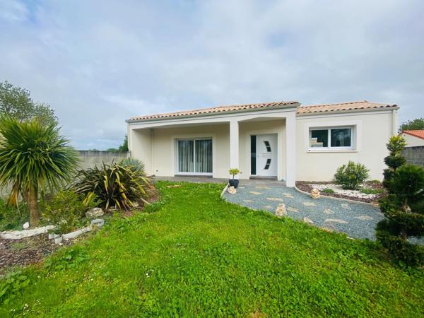 COUP DE COEUR ASSURE SUR CHAMBON ! VENEZ VITE DECOUVRIR CETTE PEPITE A 10 MIN DE LA GARE DE SURGERES !