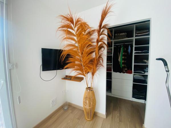 COUP DE COEUR ASSURE SUR CHAMBON ! VENEZ VITE DECOUVRIR CETTE PEPITE A 10 MIN DE LA GARE DE SURGERES !