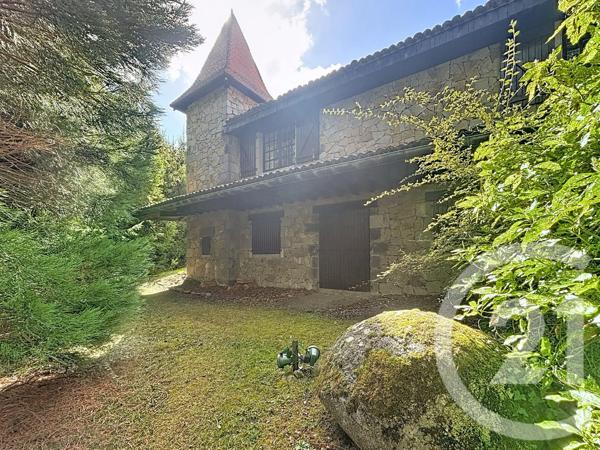 Maison à vendre  22 pièces - 609,54 m 2   CHATEL GUYON  - 63