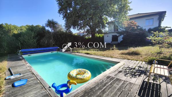 Maison 6 pièce(s) 5 chambre(s) 157 m²