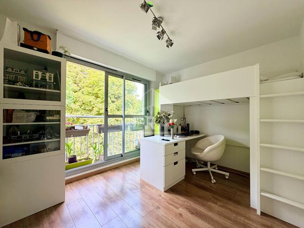 Appartement familial de 151 m² ? Dernier étage ? 4 chambres ? Box ? Sèvres centre / Brancas