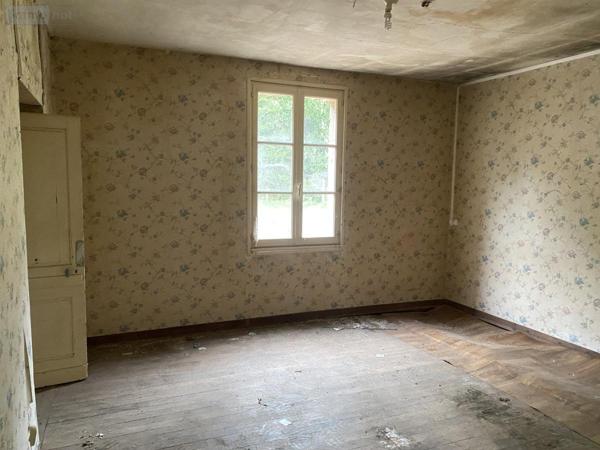 Maison à vendre à Saint-Martin-de-Tallevende dans le Calvados (14500), ref : 14076-5704