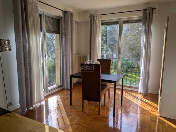 Studio de 25,16 m² à louer ? Le Pecq ? À 15 min à pied du RER A Saint-Germain-en-Laye Loyer 780 €/mois charges comprises **  - Référence  18388