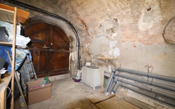 Appartement à vendre    3 pièces • 55 m2 Roquevaire