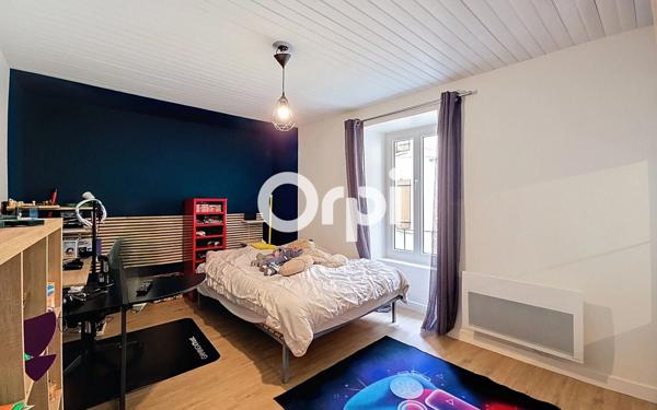 Maison à vendre    4 pièces •  Saint-Germain-Lembron