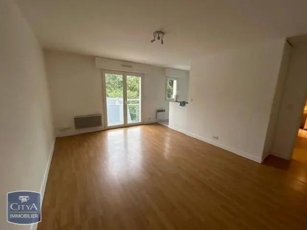 Appartement à louer 2 pièces 44.98m² Nantes (44000)