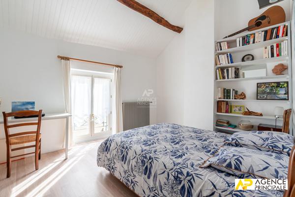Maison de ville - 7 pièce(s) 138 m2 €760 000 ** - Référence 13419