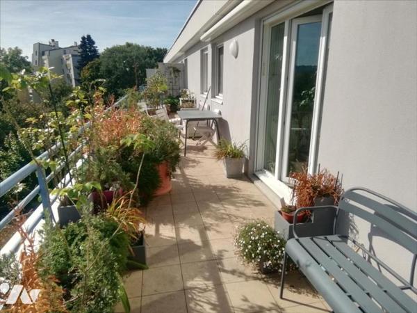 BESANCON  QUARTIER LA BOULOIE APPARTEMENT T5 EN VIAGER