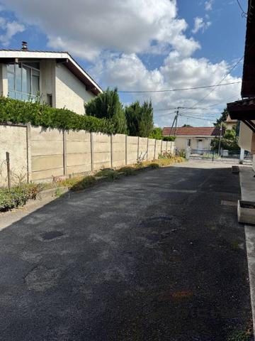 Appartement 140 m² TALENCE - 33400
