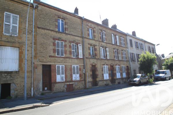 Immeuble à vendre 140 m² Sedan