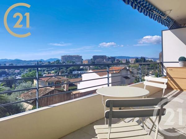 Appartement F3 à vendre  3 pièces - 65,78 m 2   GRASSE  - 06