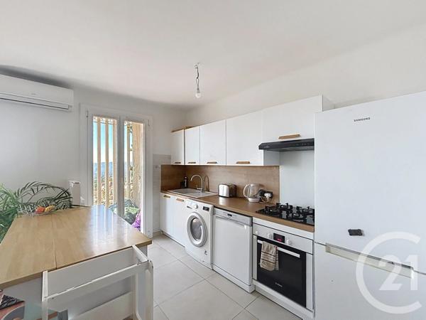 Appartement F3 à vendre  3 pièces - 65,78 m 2   GRASSE  - 06