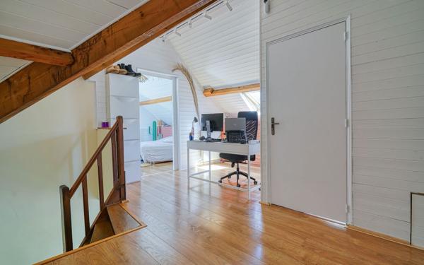 Maison à vendre    6 pièces • 210 m2 Cachan