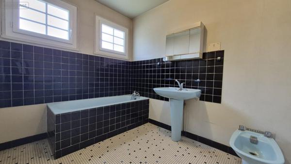 Maison individuelle à vendre à Arques-la-Bataille en Seine-Maritime (76880), ref : VM950-76046