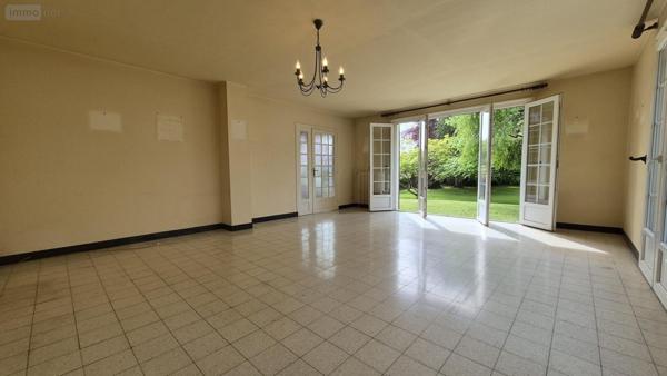 Maison individuelle à vendre à Arques-la-Bataille en Seine-Maritime (76880), ref : VM950-76046