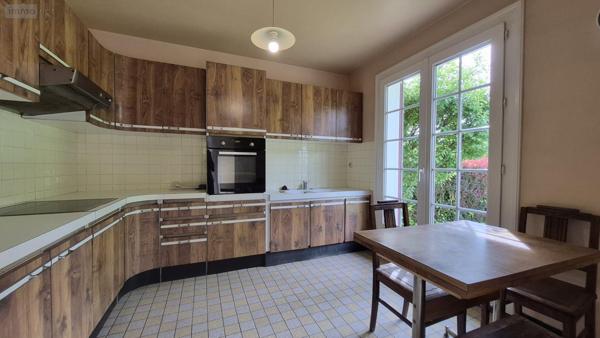 Maison individuelle à vendre à Arques-la-Bataille en Seine-Maritime (76880), ref : VM950-76046