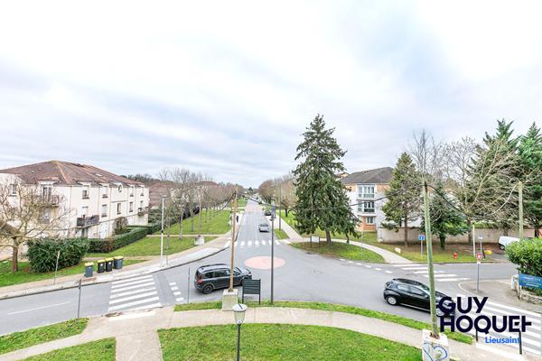 GUY HOQUET // APPARTEMENT T3 DERNIER ETAGE SANS TRAVAUX !!