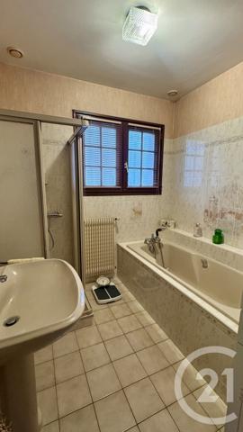 Maison à vendre  4 pièces - 89,57 m2 SAINTES - 17