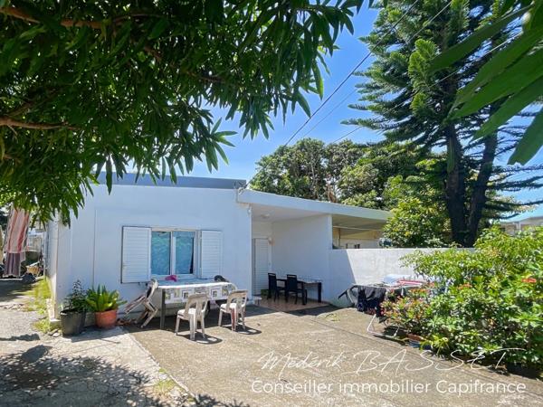 à vendre SAINT BENOIT maison 4 pièces disponible de suite