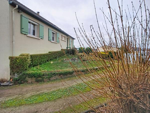 Maison à vendre à La Daguenière. Entre calme ligérien et proximité des commodités - Laissez-vous séduire par cette maison !