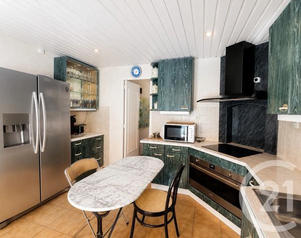 Maison à vendre  4 pièces - 115 m 2   LA MOLE  - 83