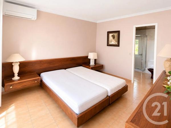 Maison à vendre  4 pièces - 115 m 2   LA MOLE  - 83