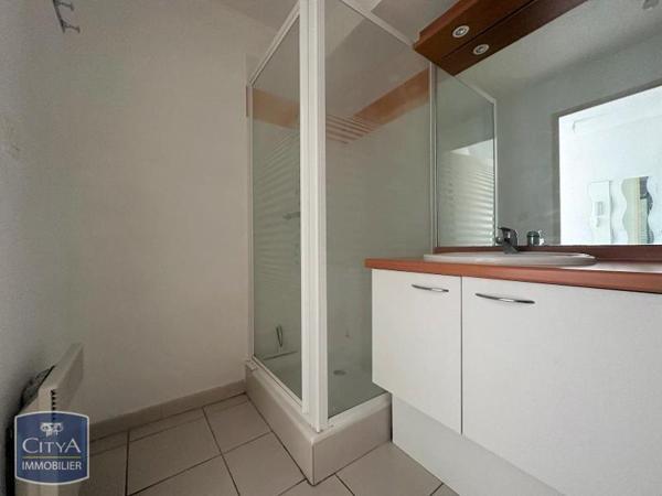 Appartement à louer 1 pièce 24.38m² Avignon (84140)