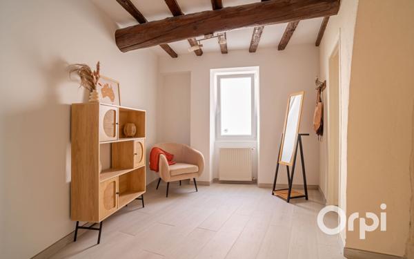 Maison à vendre    6 pièces •  Redessan