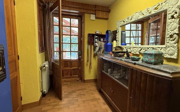 Maison à vendre    5 pièces •  Le Malzieu-Ville