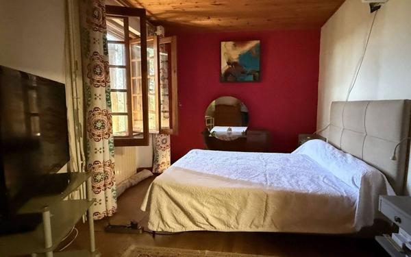 Maison à vendre    5 pièces •  Le Malzieu-Ville