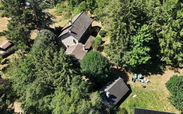 Maison à vendre    5 pièces •  Le Malzieu-Ville