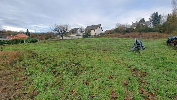 Terrain à vendre de 2 410,00 m² proche de SOISSONS (02)