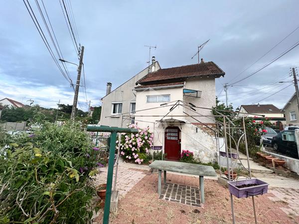 Vente d'une maison 5 pièces à DAMMARIE LES LYS