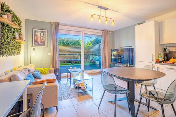 Appartement à vendre Poisy 2 pièces - 38.21 m2 - Cave et place de parking privative