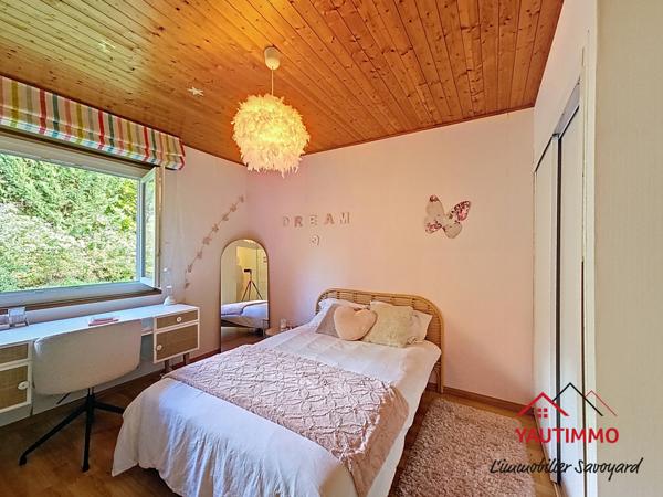 Cranves-Sales (74380) Maison de plain-pied 6 pièces avec vue panoramique sur le Jet d’eau à Cranves-Sales