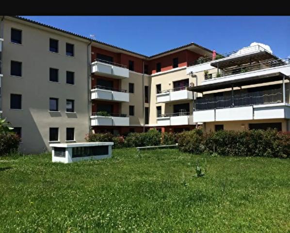 Toulouse 31100 Quartier des Pradettes , SANS FRAIS AGENCE T3 récent de 63.80m²  avec terrasse de 5.58m² parking en sous sol