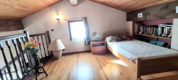 Maison 4 faces avec jardin et garage