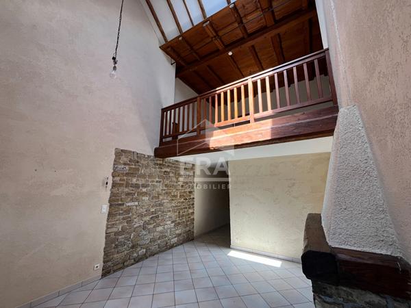 Appartement Avoudrey 6 pièces 133 m2 avec jardin !