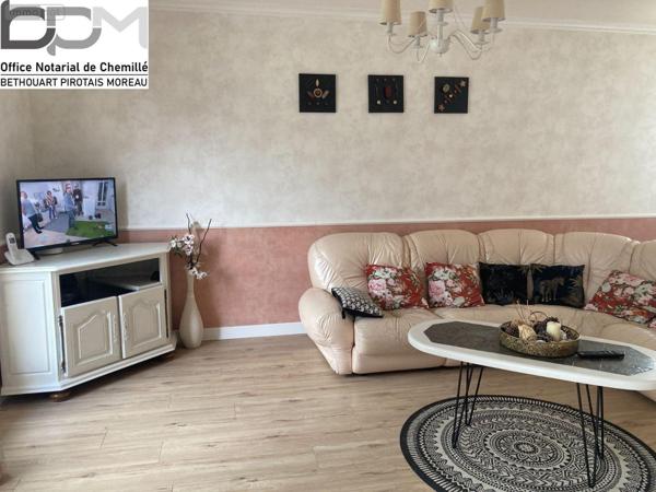 Maison à vendre à Chemillé-en-Anjou dans le Maine-et-Loire (49120), ref : 49062/721
