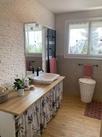 Maison à vendre à Chemillé-en-Anjou dans le Maine-et-Loire (49120), ref : 49062/721