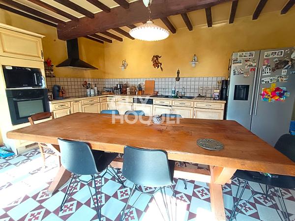 Maison Essertines En Donzy 10 pièce(s) 235 m2