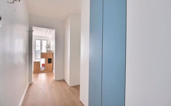 Appartement à vendre    4 pièces • 75,05 m2 Paris 6