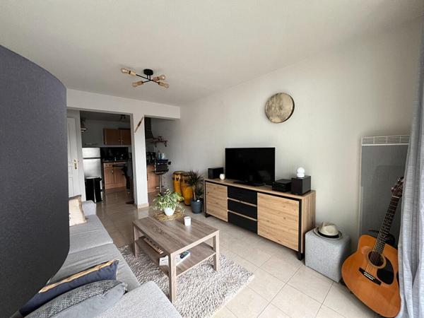 A vendre Appartement T2 40m² à SENE Parking en sous sol