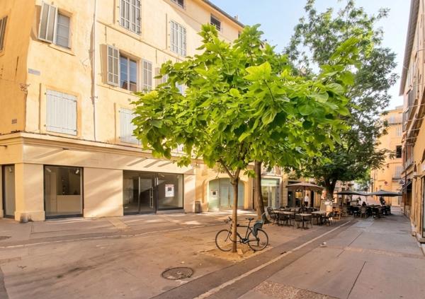 Appartement 3 pièces 84 m² – Aix-en-Provence, centre historique